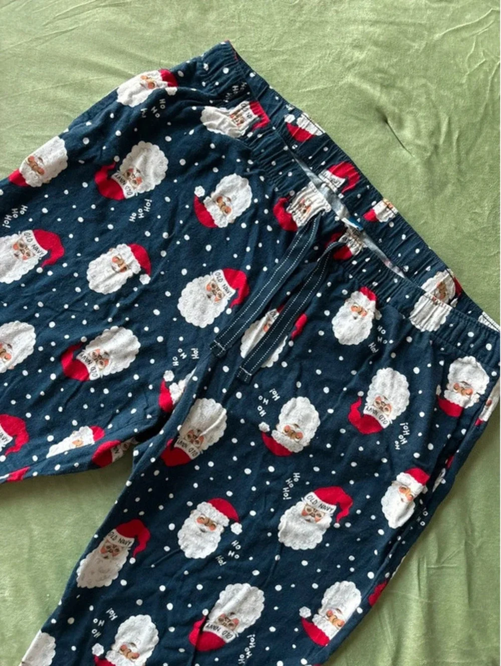 Old Navy Match the Fam Santa Print Flannel Pajama Pants, Navy, Men's/Unisex XL